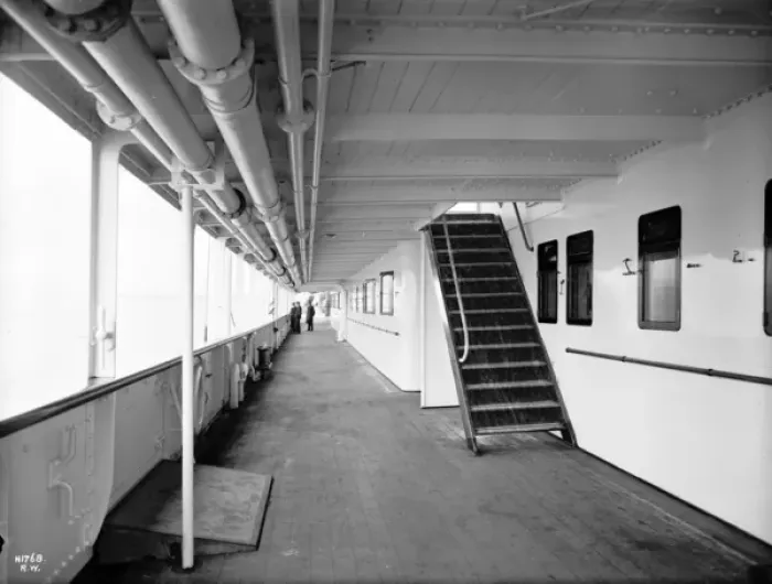 Framed Print : Harland & Wolff Collection - National Museums NI Framed Print : Harland & Wolff Collection - National Museums NI