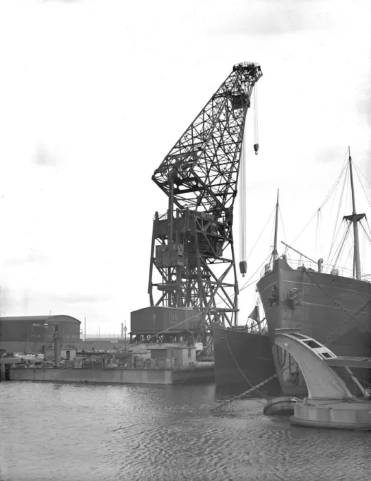 Framed Print : Harland & Wolff Collection - National Museums NI Framed Print : Harland & Wolff Collection - National Museums NI