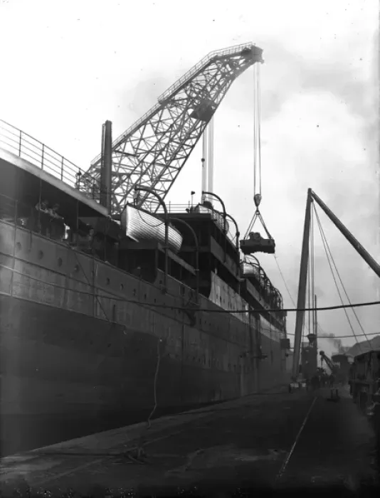 Framed Print : Harland & Wolff Collection - National Museums NI Framed Print : Harland & Wolff Collection - National Museums NI