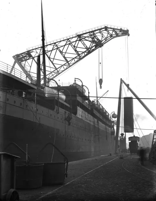 Framed Print : Harland & Wolff Collection - National Museums NI Framed Print : Harland & Wolff Collection - National Museums NI