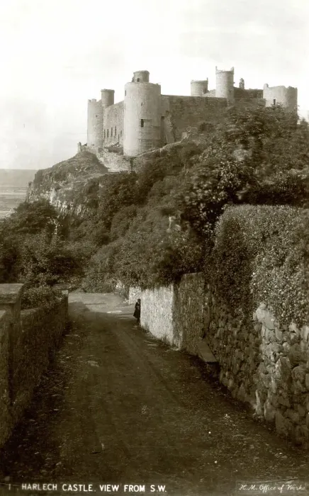 Framed Print : Harlech Castle, Wales, view from south west Framed Print : Harlech Castle, Wales, view from south west