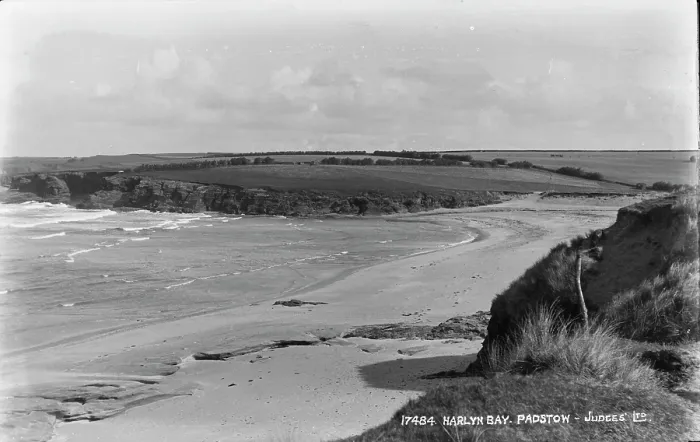 Framed Print : Harlyn Bay, Padstow Framed Print : Harlyn Bay, Padstow