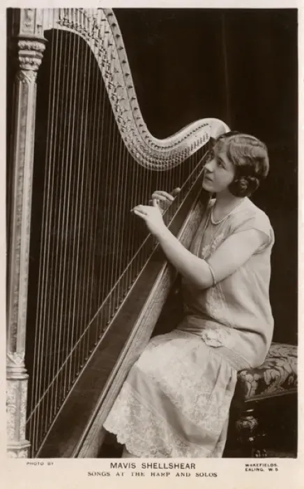 Framed Print : Harpist - Mavis Shellshear Framed Print : Harpist - Mavis Shellshear