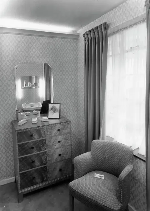 Framed Print : A Harrods display for bedroom furniture Framed Print : A Harrods display for bedroom furniture