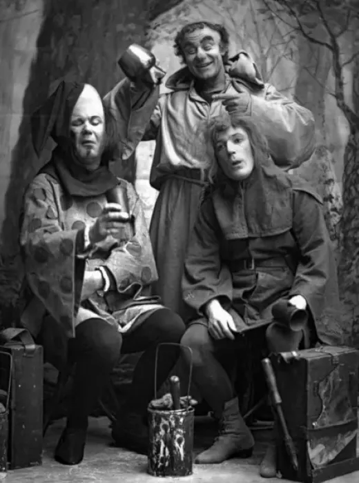 Framed Print : Harry Monkhouse, Harry Parker and John le Hay in Maid Marion Framed Print : Harry Monkhouse, Harry Parker and John le Hay in Maid Marion
