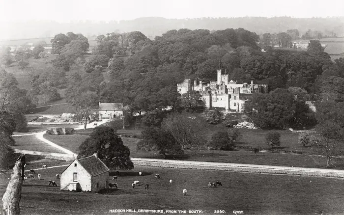 Framed Print : Hasdon Hall and park, Derbyshire Framed Print : Hasdon Hall and park, Derbyshire