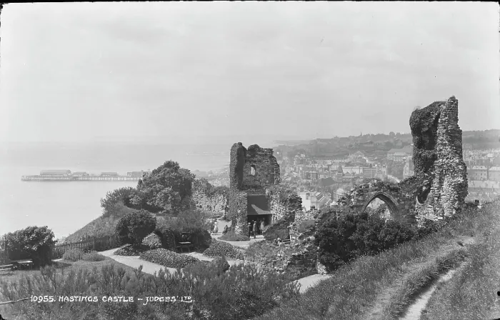 Framed Print : Hastings Castle Ruins Framed Print : Hastings Castle Ruins