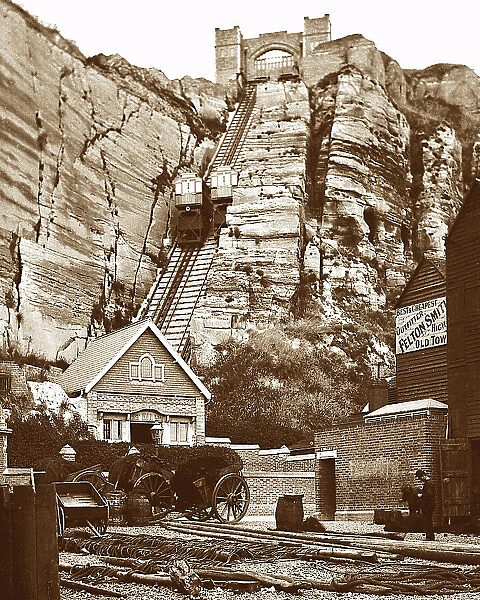 Hastings East Hill Lift in 1913