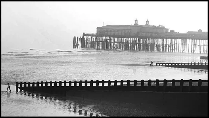 Framed Print : Hastings Pier, Kent - mist and figures Framed Print : Hastings Pier, Kent - mist and figures