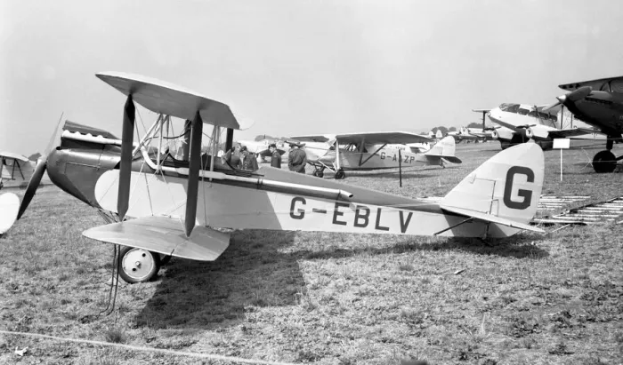 Framed Print : de Havilland Canada DH. 60G Moth G-EBLV Framed Print : de Havilland Canada DH. 60G Moth G-EBLV