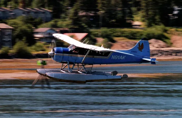 Framed Print : de Havilland Canada DHC-2 Beaver N91AK Framed Print : de Havilland Canada DHC-2 Beaver N91AK