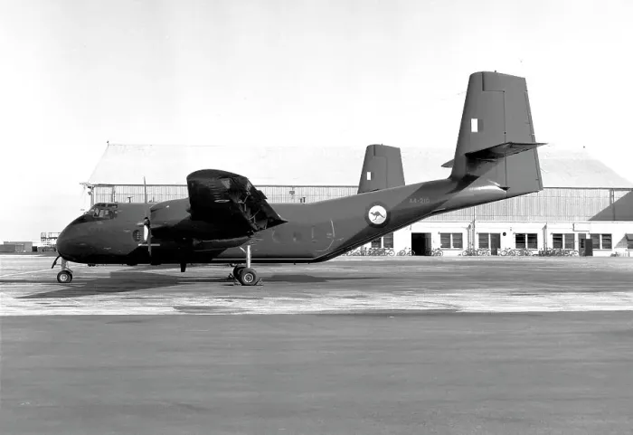 Framed Print : de Havilland Canada DHC-4 Caribou A4-210 Framed Print : de Havilland Canada DHC-4 Caribou A4-210