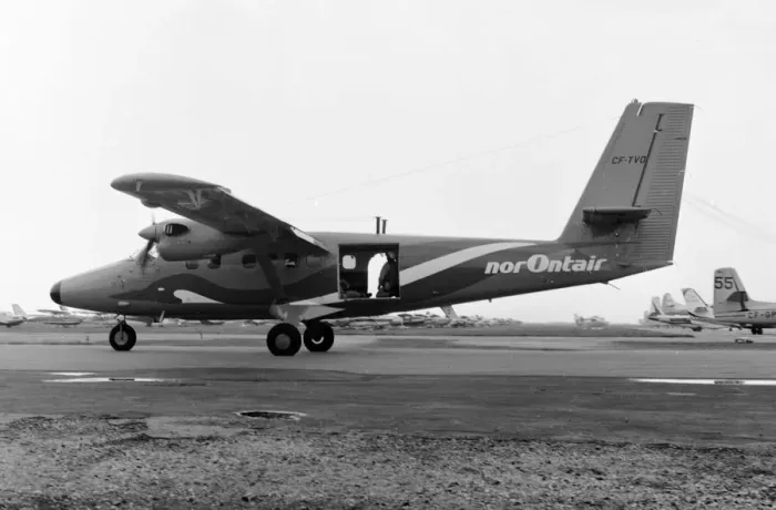 Framed Print : de Havilland Canada DHC-6-300HG Twin Otter CF-TVO Framed Print : de Havilland Canada DHC-6-300HG Twin Otter CF-TVO