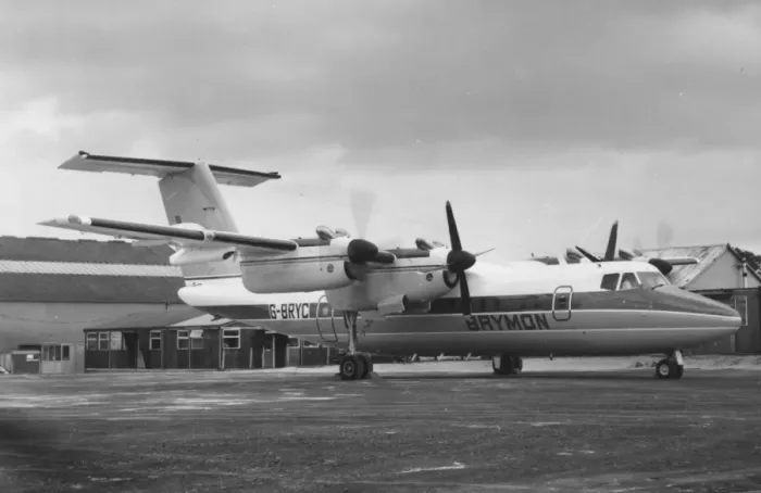 Framed Print : De Havilland Canada DHC-7 -Brymon Framed Print : De Havilland Canada DHC-7 -Brymon