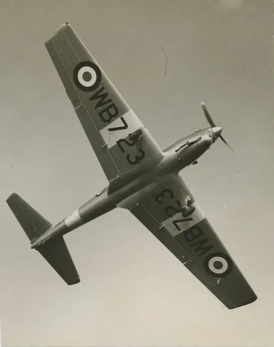 Framed Print : de Havilland Canada DHC1 ChipmunkTMk10, WB723, for the RAF
