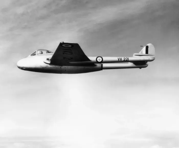 Framed Print : de Havilland DH-100 Vampire Framed Print : de Havilland DH-100 Vampire
