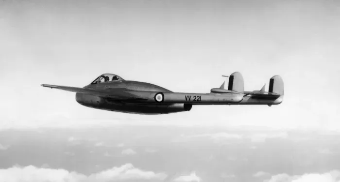 Framed Print : de Havilland DH-100 Vampire Framed Print : de Havilland DH-100 Vampire