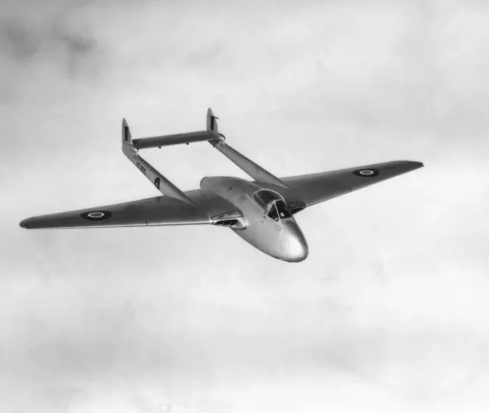 Framed Print : de Havilland DH-100 Vampire Framed Print : de Havilland DH-100 Vampire