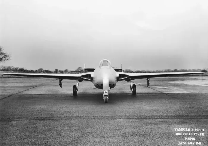 Framed Print : de Havilland DH-100 Vampire F-2 Framed Print : de Havilland DH-100 Vampire F-2