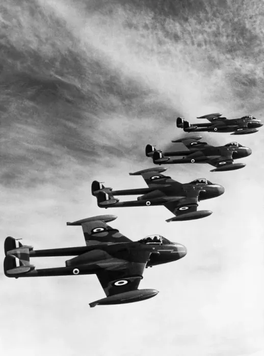 Framed Print : de Havilland DH-100 Vampire F-3 Framed Print : de Havilland DH-100 Vampire F-3