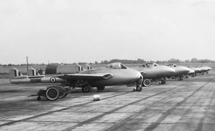 Framed Print : de Havilland DH-100 Vampire FB-5 Framed Print : de Havilland DH-100 Vampire FB-5
