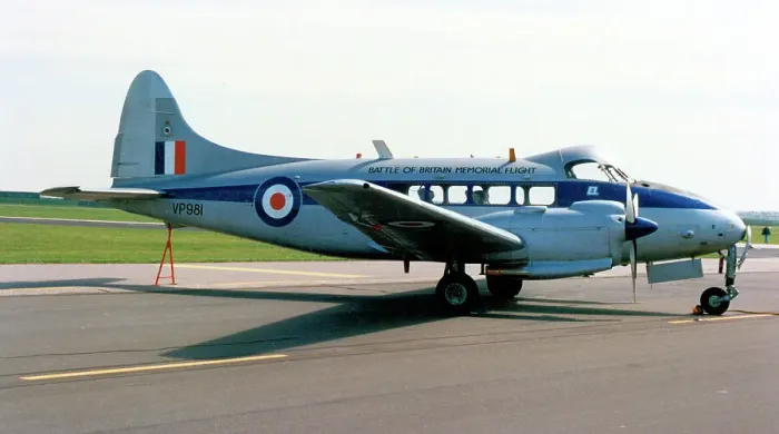 Framed Print : de Havilland DH. 104 Devon C. 1 VP981 Framed Print : de Havilland DH. 104 Devon C. 1 VP981