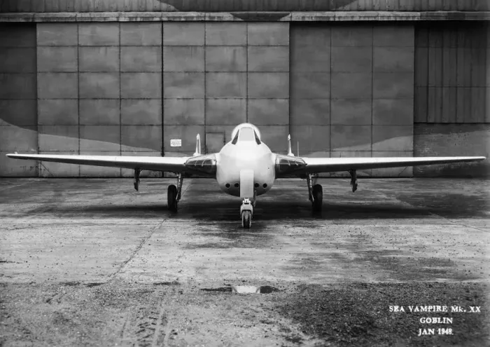 Framed Print : de Havilland DH-115 Sea Vampire F-20 Framed Print : de Havilland DH-115 Sea Vampire F-20