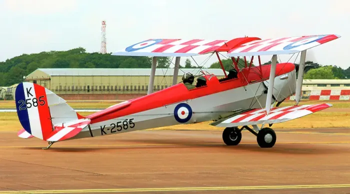 Framed Print : de Havilland DH. 82A Tiger Moth G-ANKT - K2585 Framed Print : de Havilland DH. 82A Tiger Moth G-ANKT - K2585
