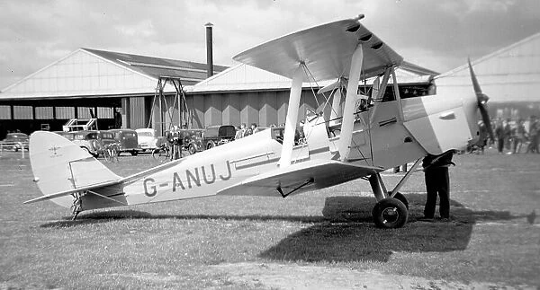 de Havilland DH. 82A Tiger Moth G-ANUJ