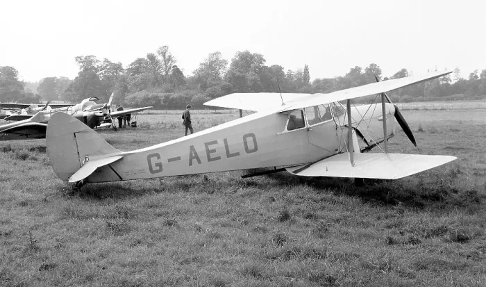 Framed Print : de Havilland DH. 87B Hornet Moth G-AELO Framed Print : de Havilland DH. 87B Hornet Moth G-AELO