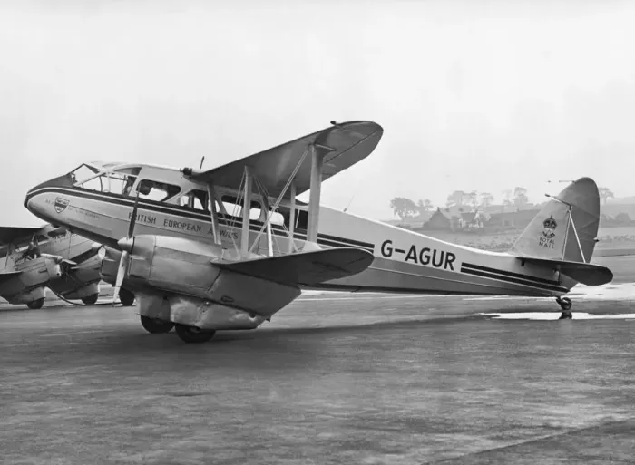 Framed Print : de Havilland DH-89 Dragon Rapide Framed Print : de Havilland DH-89 Dragon Rapide