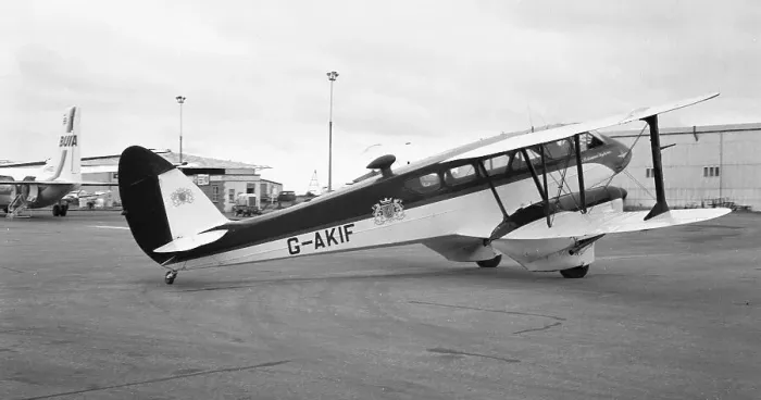 Framed Print : de Havilland DH. 89a Dragon Rapide G-AKIF Framed Print : de Havilland DH. 89a Dragon Rapide G-AKIF