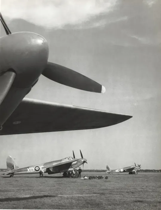 Framed Print : de Havilland DH-98 Mosquito B-4 Framed Print : de Havilland DH-98 Mosquito B-4