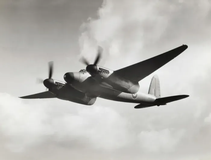 Framed Print : de Havilland DH-98 Mosquito B-4 Framed Print : de Havilland DH-98 Mosquito B-4