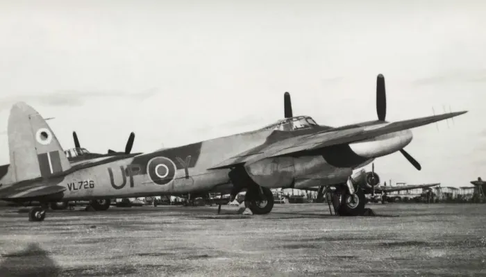 Framed Print : de Havilland DH-98 Mosquito FB-6 Framed Print : de Havilland DH-98 Mosquito FB-6