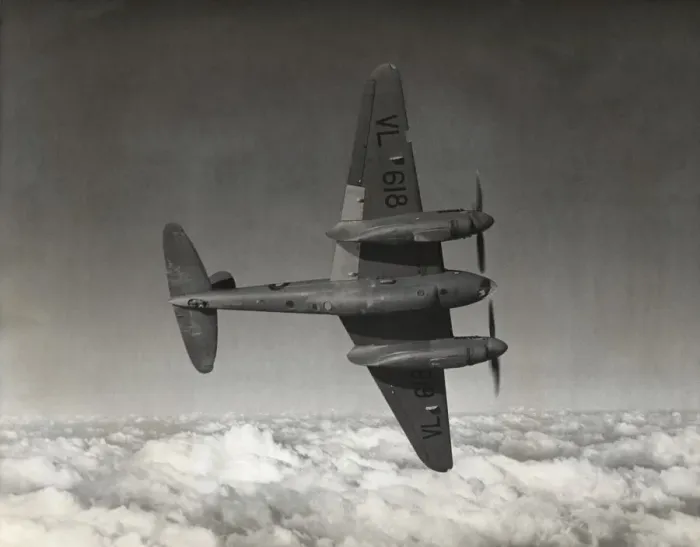 Framed Print : de Havilland DH-98 Mosquito PR-34 Framed Print : de Havilland DH-98 Mosquito PR-34