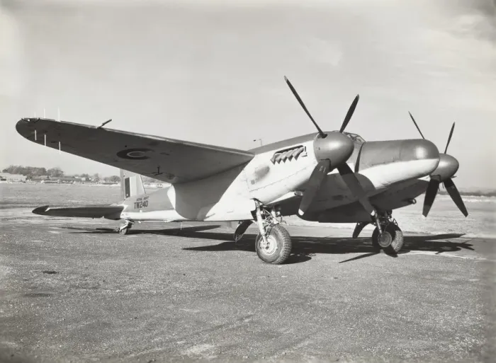 Framed Print : de Havilland DH-98 Sea Mosquito TR-37 Framed Print : de Havilland DH-98 Sea Mosquito TR-37