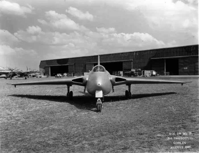 Framed Print : The third de Havilland DH108 VW120 August 1947 Framed Print : The third de Havilland DH108 VW120 August 1947