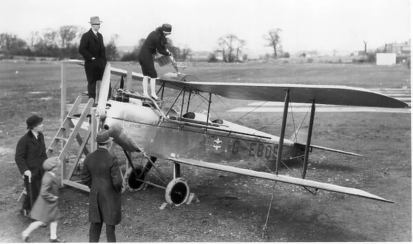 de Havilland DH60 Cirrus II Moth G-EBQE Arom