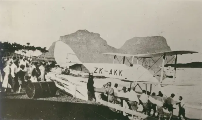 Framed Print : de Havilland DH60G Gipsy Moth, ZK-AKK Framed Print : de Havilland DH60G Gipsy Moth, ZK-AKK