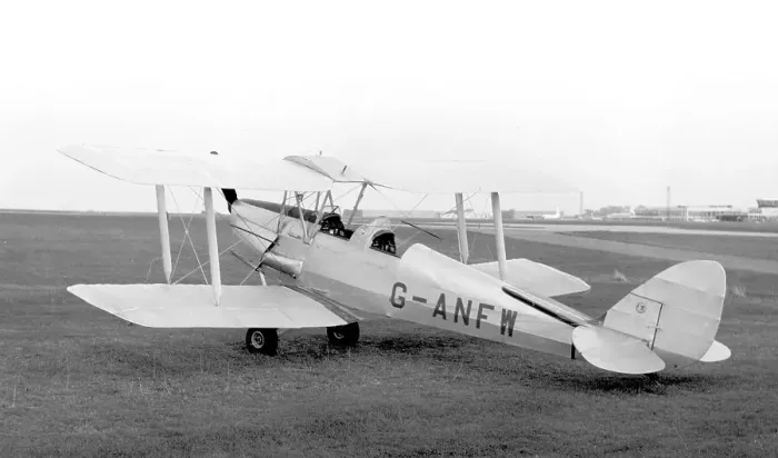 Framed Print : de Havilland DH.82a Tiger Moth G-ANFW Framed Print : de Havilland DH.82a Tiger Moth G-ANFW