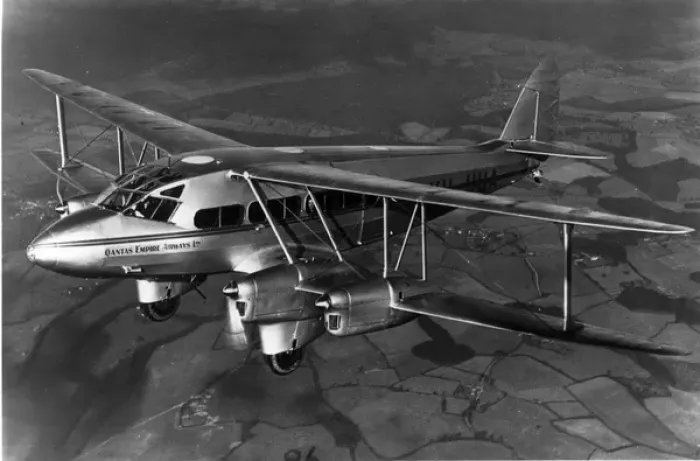 Framed Print : de Havilland DH86 Express Air Liner VH-UUA of Qantas Framed Print : de Havilland DH86 Express Air Liner VH-UUA of Qantas