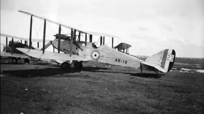 Framed Print : de Havilland DH9, A6-19 Framed Print : de Havilland DH9, A6-19