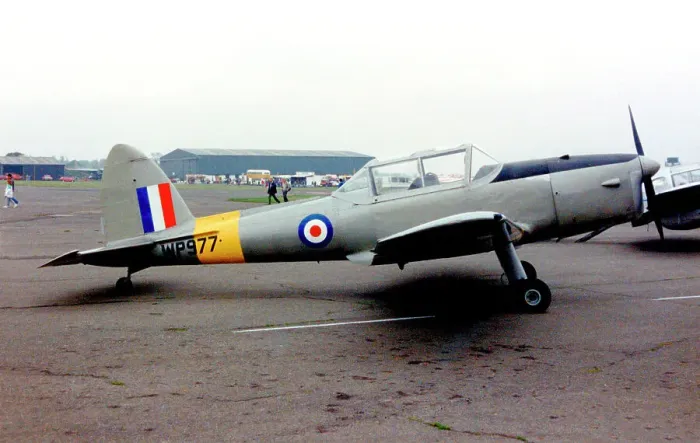 Framed Print : de Havilland DHC-1 Chipmunk T.10 G-BHRD / WP977 Framed Print : de Havilland DHC-1 Chipmunk T.10 G-BHRD / WP977