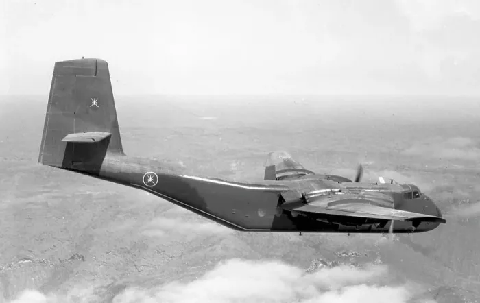 Framed Print : de Havilland DHC-4A Caribou 801 Framed Print : de Havilland DHC-4A Caribou 801