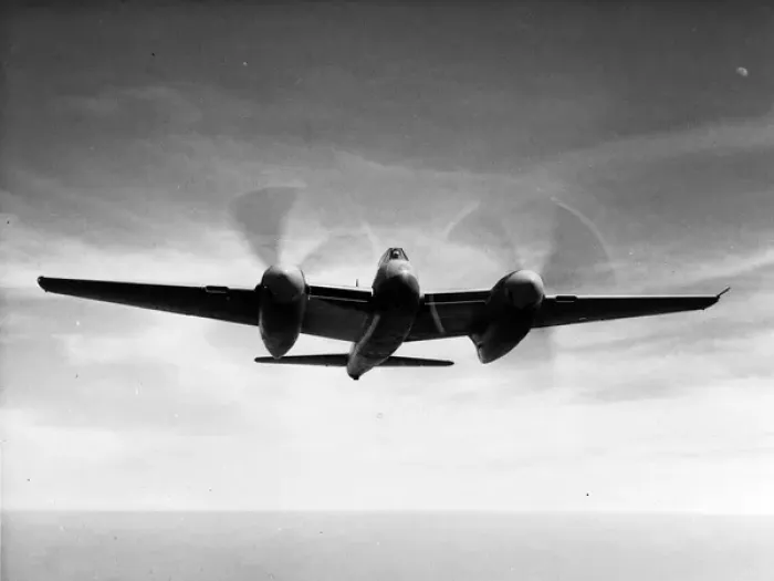 Framed Print : de Havilland Hornet Framed Print : de Havilland Hornet