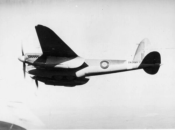 de Havilland Mosquito BIV DK290  /  G