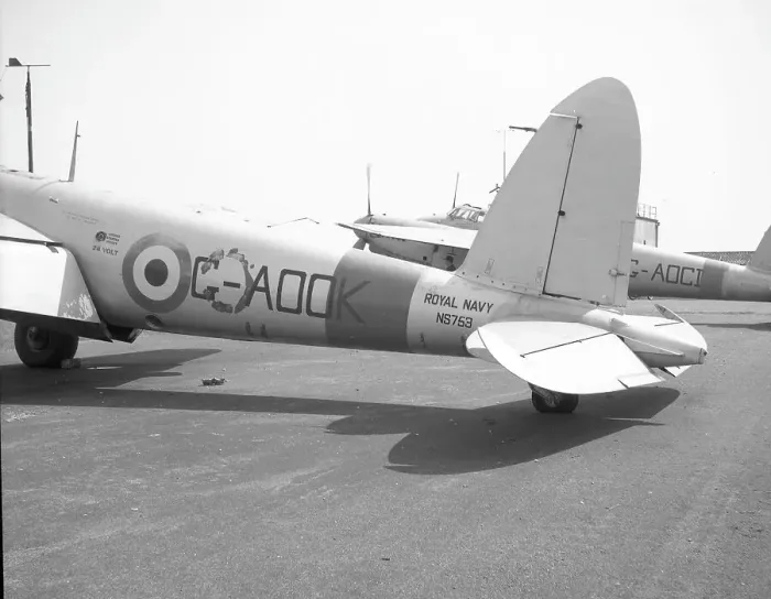 Framed Print : de Havilland Mosquito PR.16 G-AOCK Framed Print : de Havilland Mosquito PR.16 G-AOCK