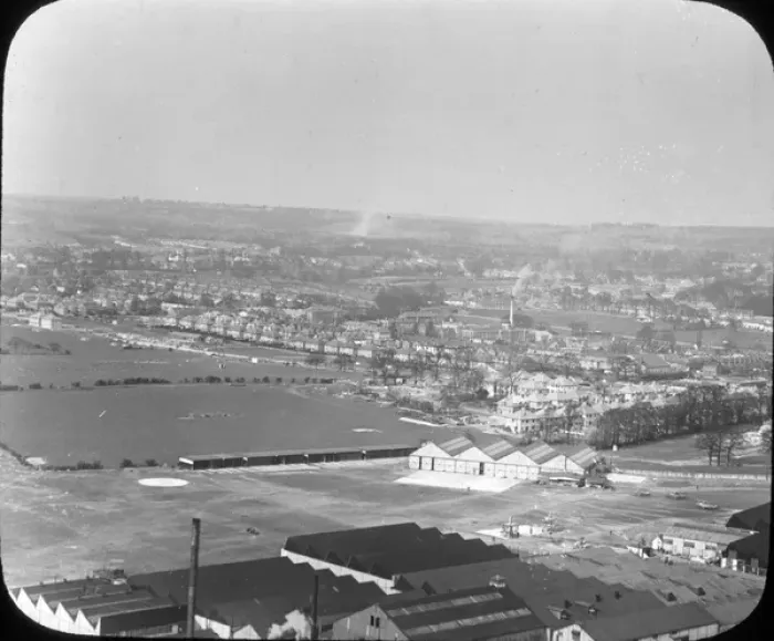 Framed Print : The de Havilland Stag Lane factory in 1930 Framed Print : The de Havilland Stag Lane factory in 1930