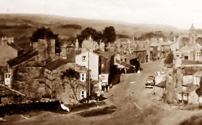 Framed Print : Hawes Yorkshire Framed Print : Hawes Yorkshire
